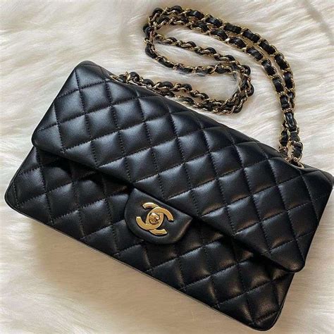 chanel medium strap length|best Chanel flap.